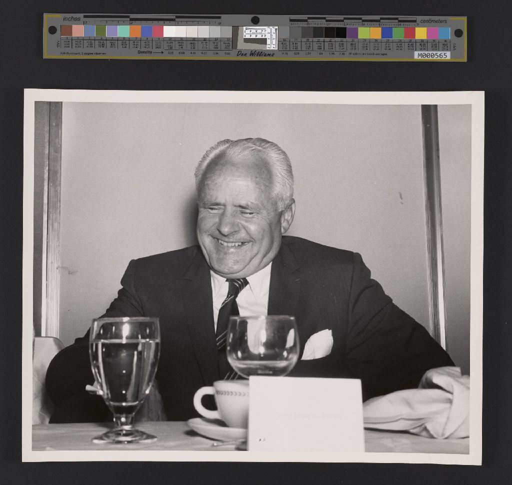 Miniature of Photo of GSB Dean Ernie Arbuckle