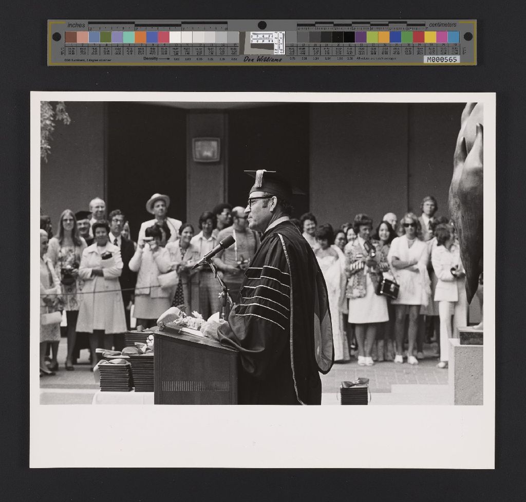 Miniature of Photo of Dean Arjay Miller speaking at GSB 1974 Graduation