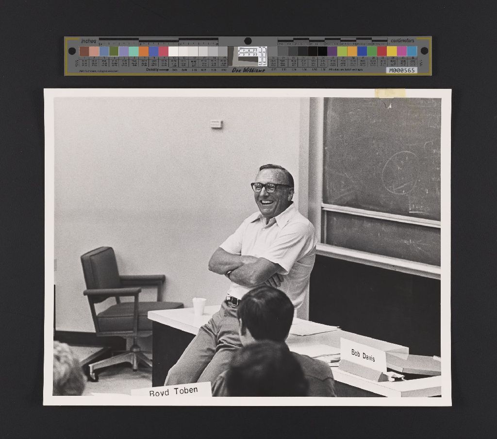 Miniature of Photo of Robert Davis teaching