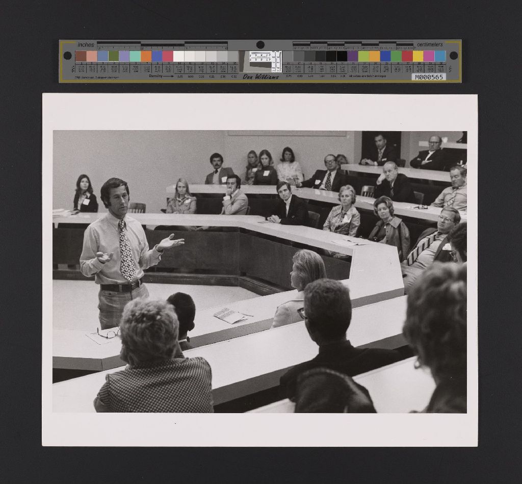 Miniature of Photo of Richard Pascale leading Alumni Session