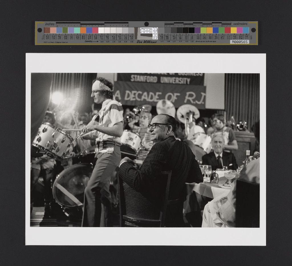 Miniature of Photo of Arjay Miller at his retirement party